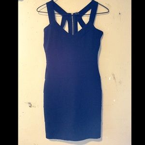 A black slim short medium dress!